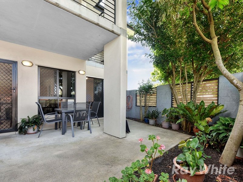 Photo - 1/54 Walkers Way, Nundah QLD 4012 - Image 2