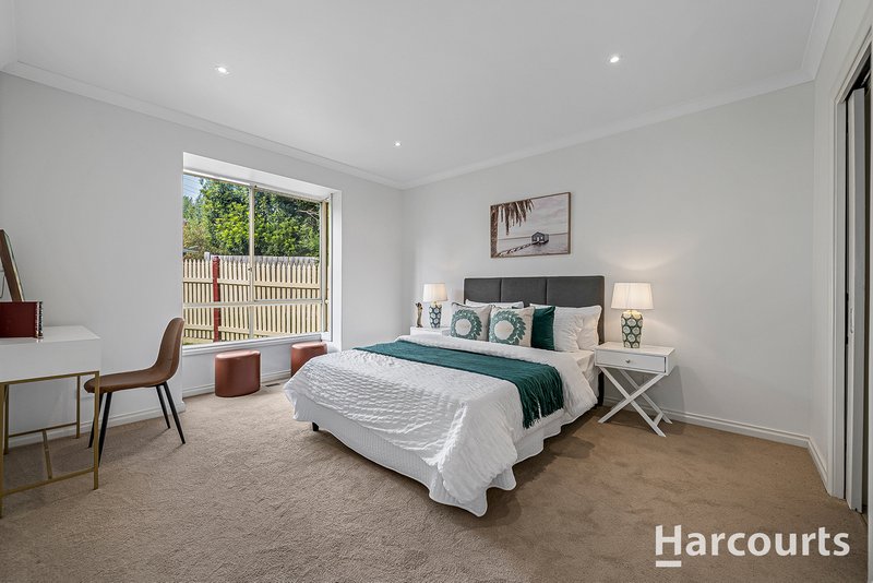 Photo - 1/54 Warnes Road, Mitcham VIC 3132 - Image 9