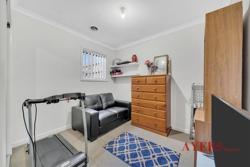 Photo - 15/4 Young Road, Hallam VIC 3803 - Image 7