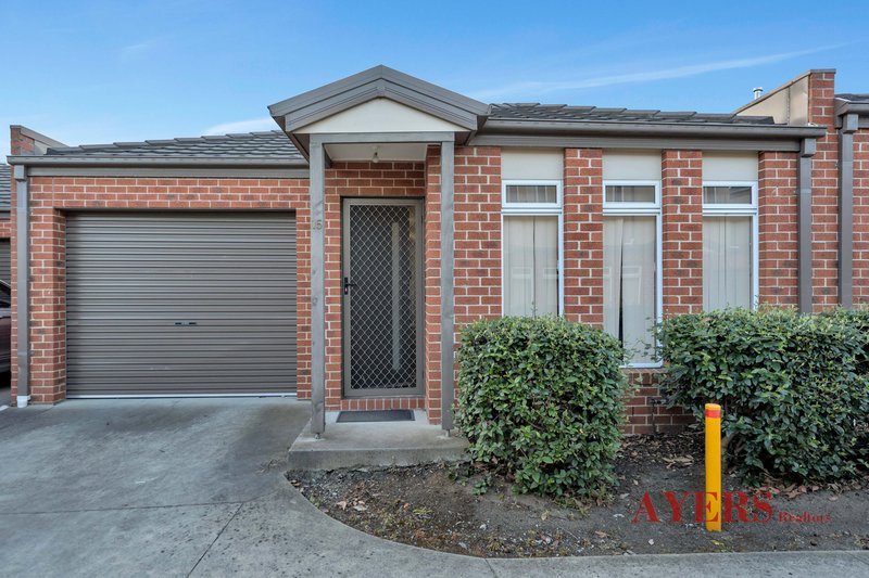 15/4 Young Road, Hallam VIC 3803