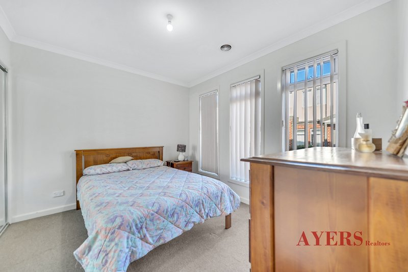 Photo - 15/4 Young Road, Hallam VIC 3803 - Image 6