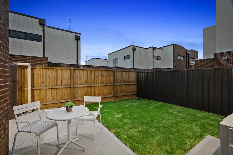 Photo - 15/40 Gorge Road, South Morang VIC 3752 - Image 14