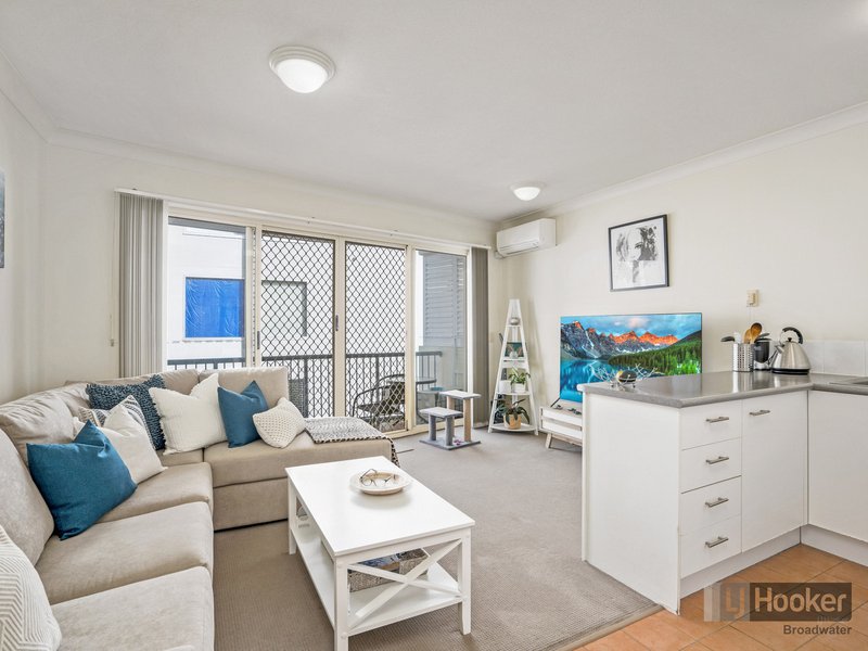 Photo - 15/416 Marine Parade, Biggera Waters QLD 4216 - Image 3