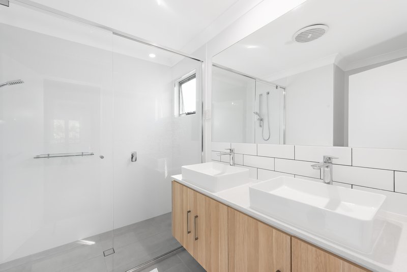Photo - 15/43 Riverbrooke Drive, Upper Coomera QLD 4209 - Image 8