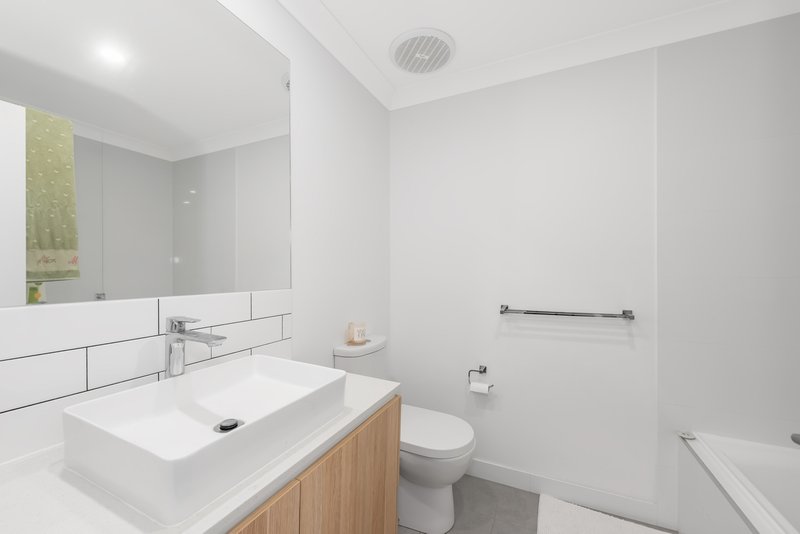 Photo - 15/43 Riverbrooke Drive, Upper Coomera QLD 4209 - Image 11
