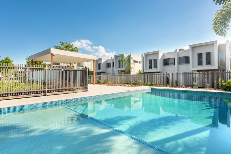 Photo - 15/43 Riverbrooke Drive, Upper Coomera QLD 4209 - Image 13