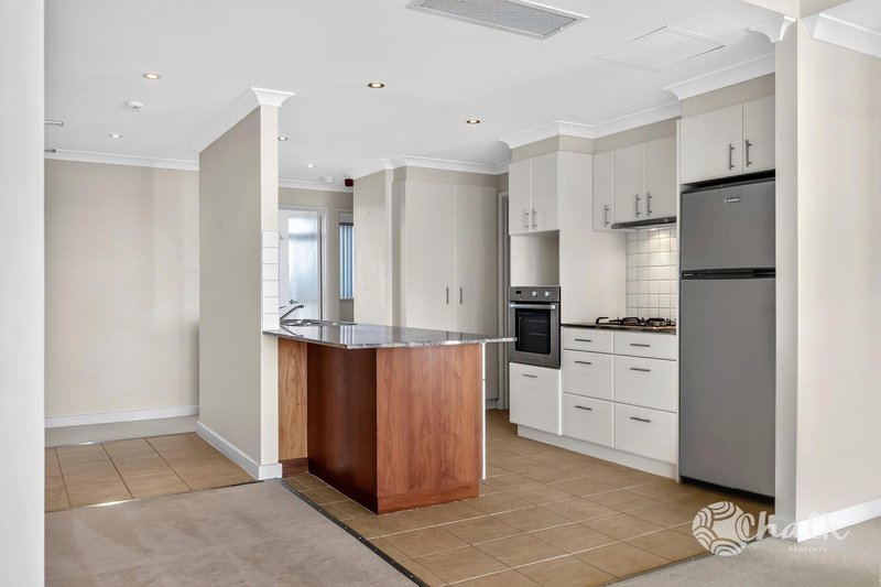 Photo - 15/43 Rockingham Beach Road, Rockingham WA 6168 - Image 16