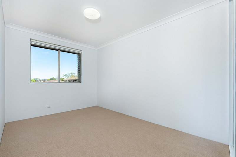 Photo - 15/45 Hamilton Road, Fairfield NSW 2165 - Image 7