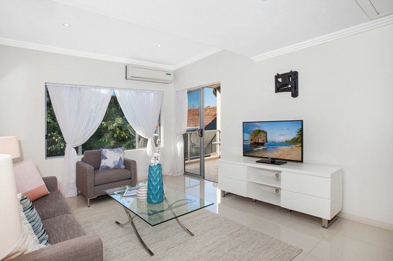 Photo - 15/46 Kentwell Road, Allambie Heights NSW 2100 - Image 2