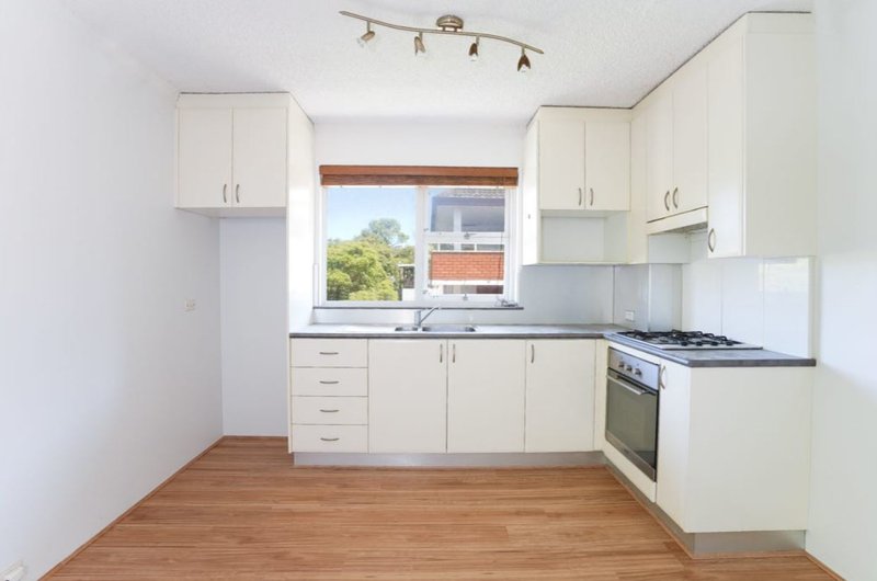 Photo - 15/47 Dee Why Parade, Dee Why NSW 2099 - Image 3