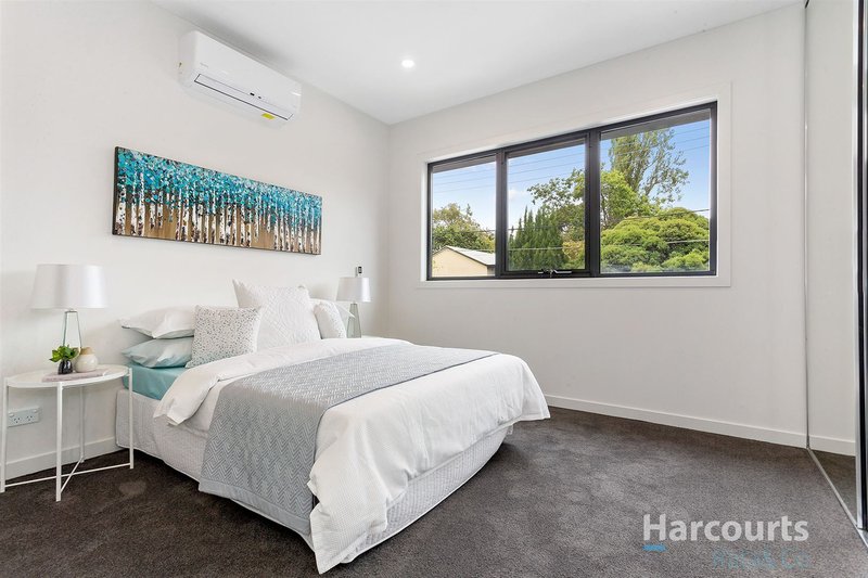 Photo - 1/55-57 Brown Street, Heidelberg VIC 3084 - Image 6