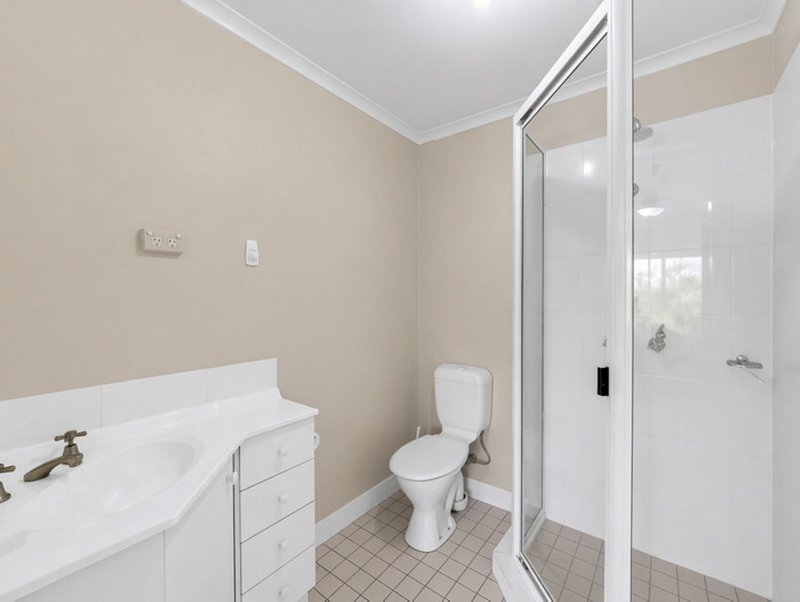 Photo - 15/5-7 Uniplaza Court, Kearneys Spring QLD 4350 - Image 5