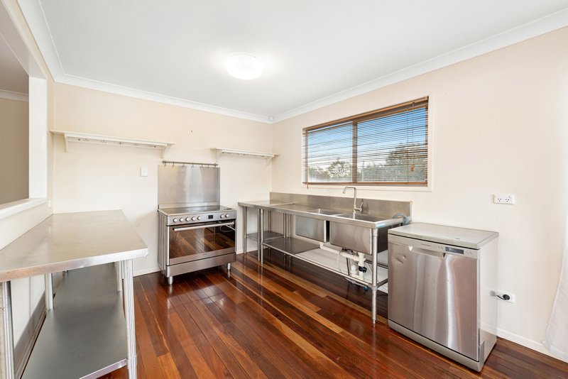 Photo - 155 Beelarong Street, Morningside QLD 4170 - Image 10