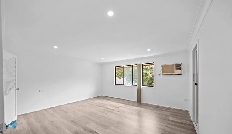 Photo - 155 Bleasby Road, Eight Mile Plains QLD 4113 - Image 12