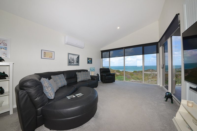 Photo - 155 Capricorn Esplanade, Yanchep WA 6035 - Image 23