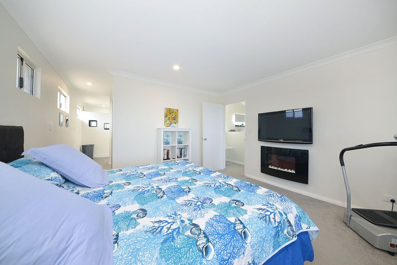 Photo - 155 Capricorn Esplanade, Yanchep WA 6035 - Image 26