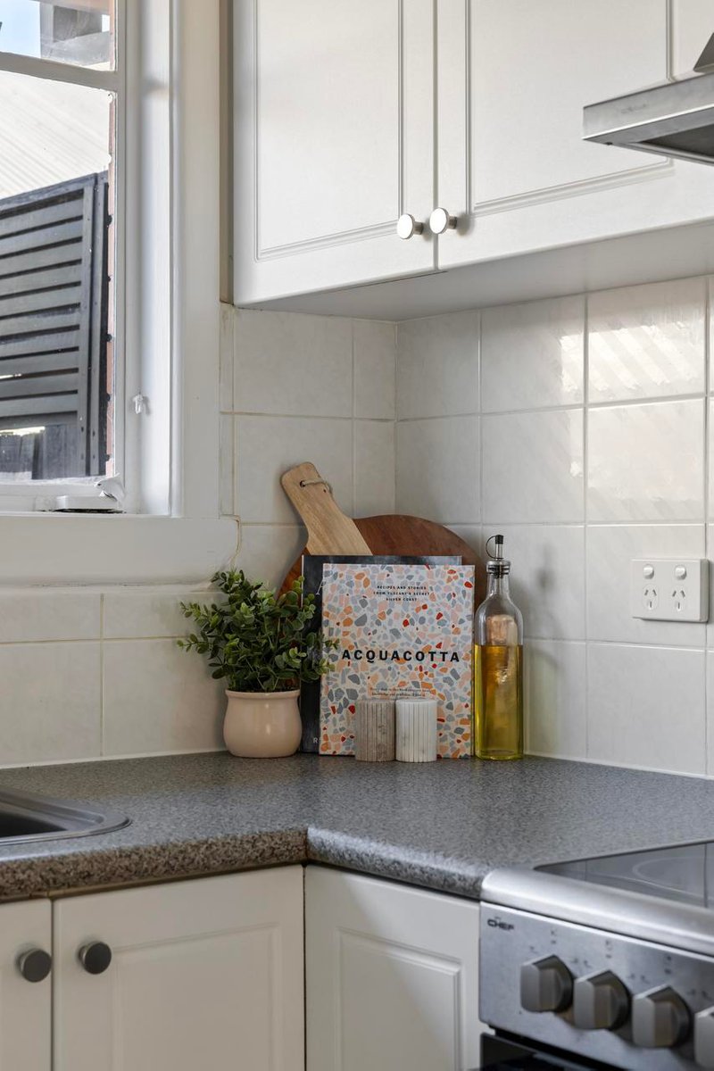 Photo - 1/55 Elizabeth Street, Newport VIC 3015 - Image 11