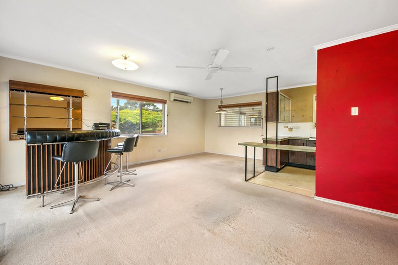 Photo - 155 Fegen Drive, Moorooka QLD 4105 - Image 9