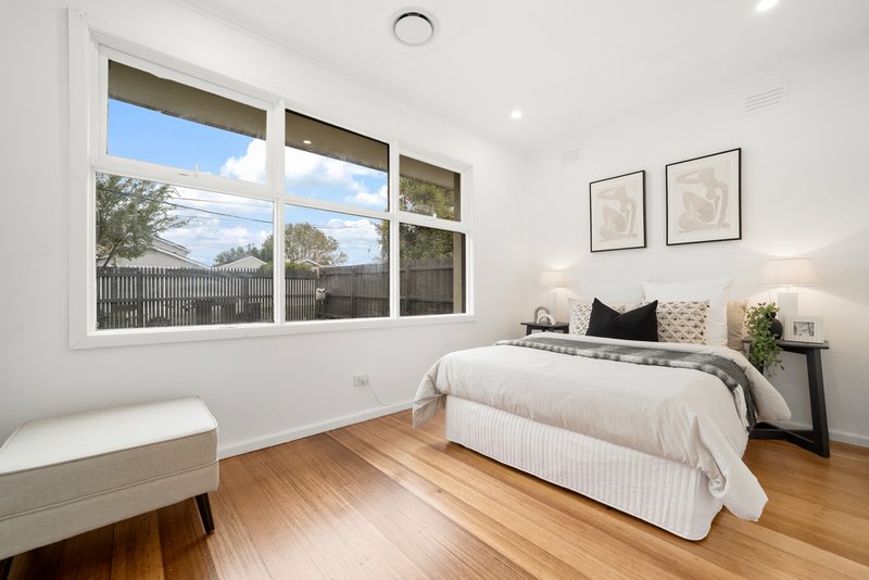 Photo - 1/55 Follett Road, Cheltenham VIC 3192 - Image 10