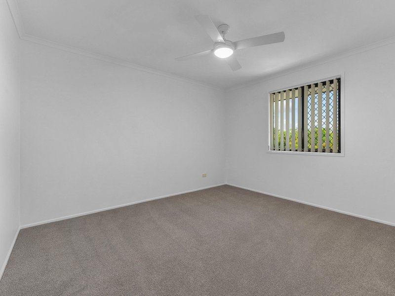 Photo - 155 Galaxy Street, Bridgeman Downs QLD 4035 - Image 14