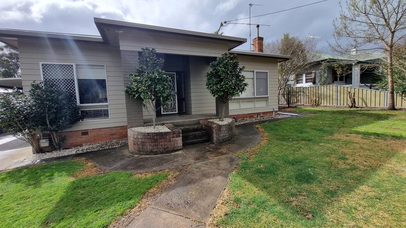 Photo - 155 Hanley Street, Gundagai NSW 2722 - Image