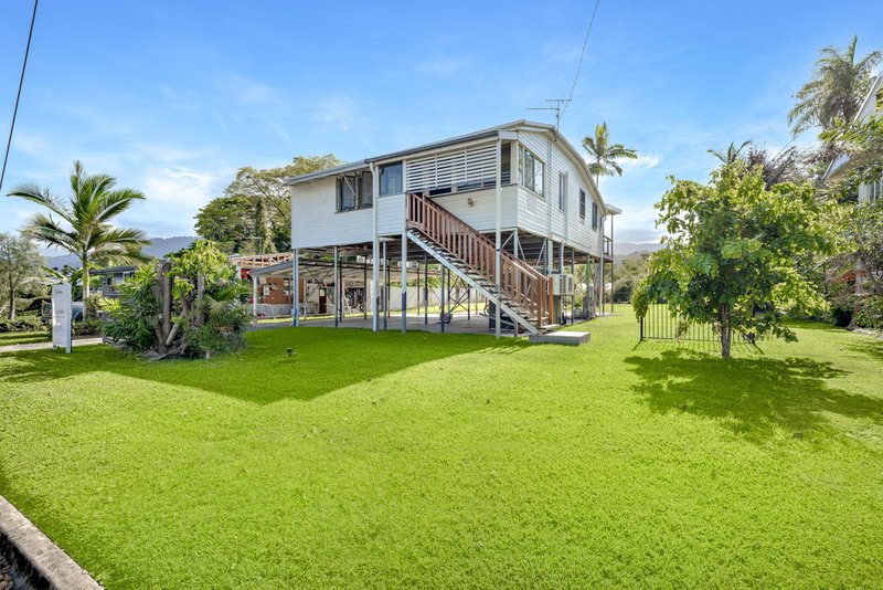 Photo - 155 Jensen Street, Whitfield QLD 4870 - Image 4