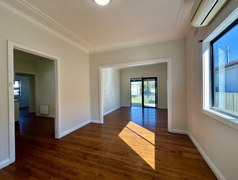 Photo - 155 Kembla Street, Wollongong NSW 2500 - Image 5