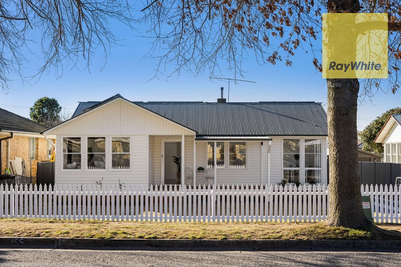 Photo - 155 Kinghorne Street, Goulburn NSW 2580 - Image 4