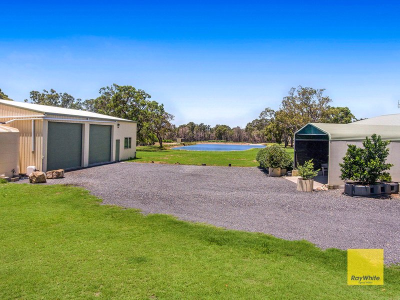 Photo - 155 Lady Elliot Drive, Agnes Water QLD 4677 - Image 25