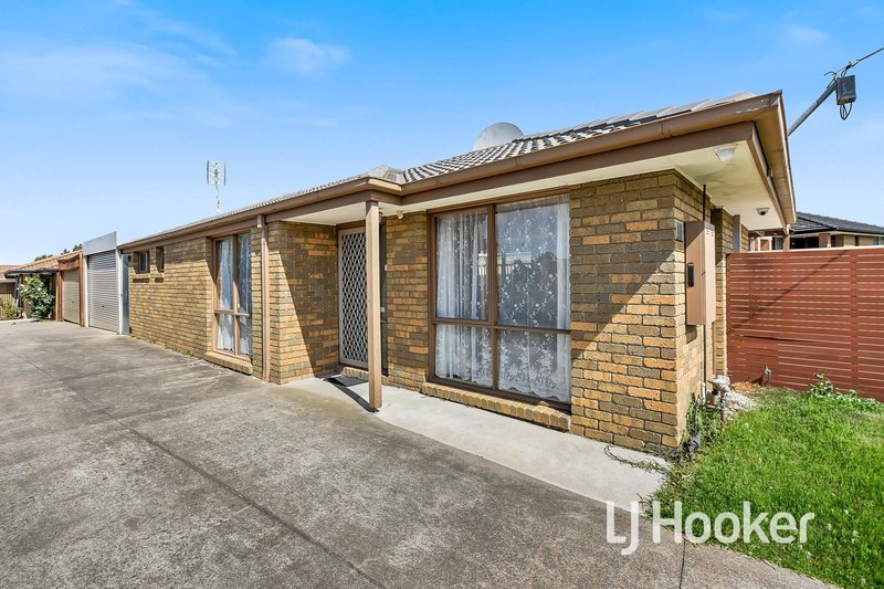 Photo - 1/55 Leopold Crescent, Hampton Park VIC 3976 - Image 1