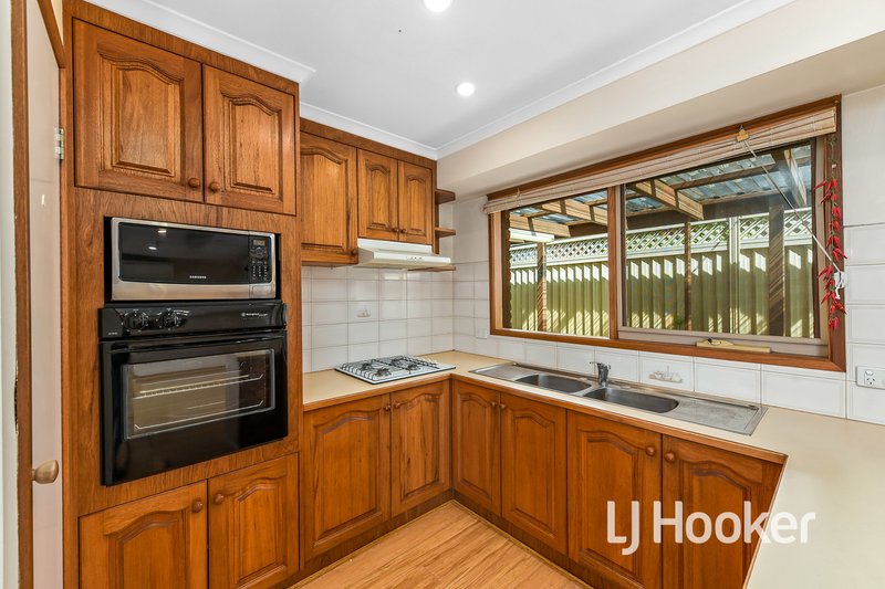 Photo - 1/55 Leopold Crescent, Hampton Park VIC 3976 - Image 3