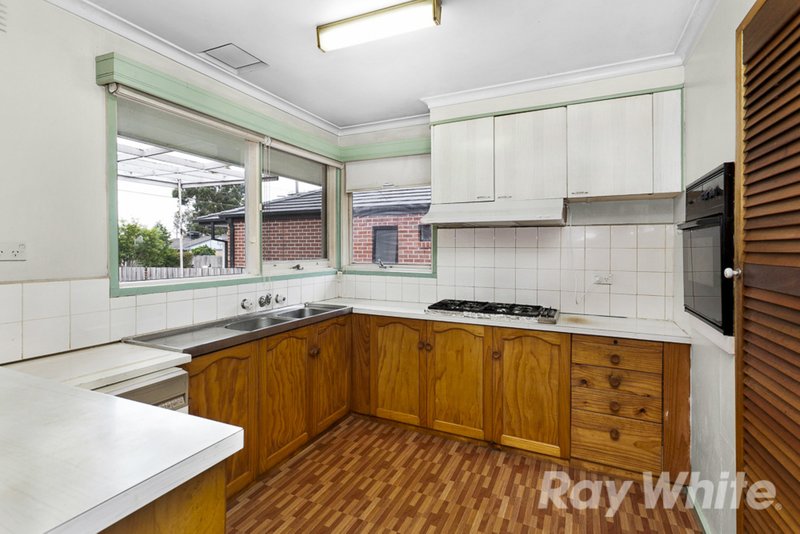 Photo - 155 Mahoneys Road, Forest Hill VIC 3131 - Image 2