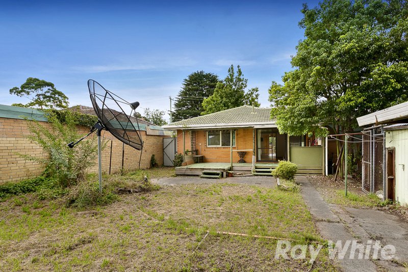 Photo - 155 Mahoneys Road, Forest Hill VIC 3131 - Image 9