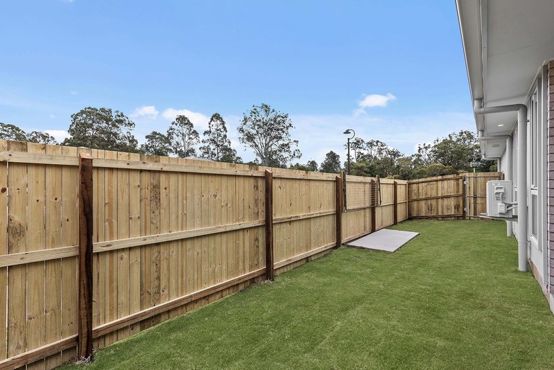 Photo - 1/55 Nicole Street, Morayfield QLD 4506 - Image 12