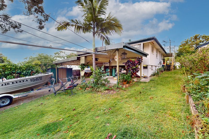 Photo - 155 Patricks Road, Ferny Hills QLD 4055 - Image 15