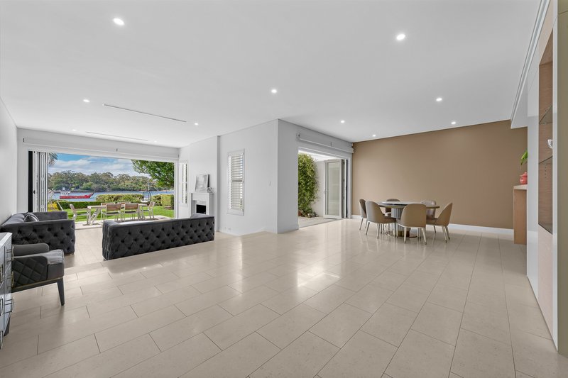 Photo - 155 Peninsula Drive, Breakfast Point NSW 2137 - Image 5