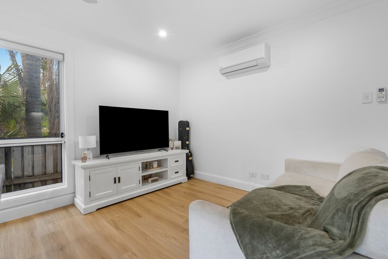 Photo - 1/55 Podinga Circuit, Ormeau QLD 4208 - Image 6