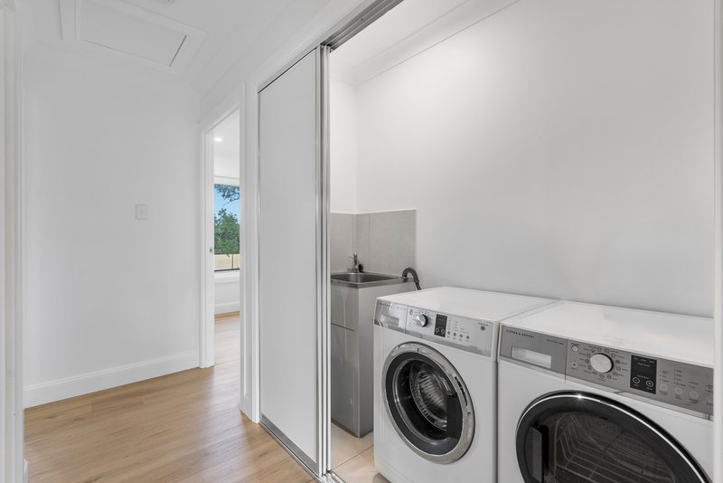 Photo - 1/55 Podinga Circuit, Ormeau QLD 4208 - Image 9