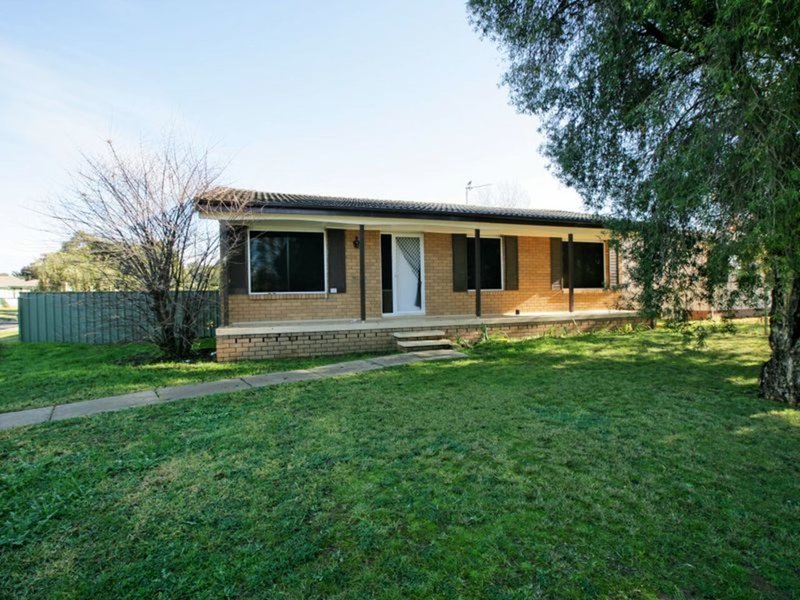 155 Raye Street, Tolland NSW 2650