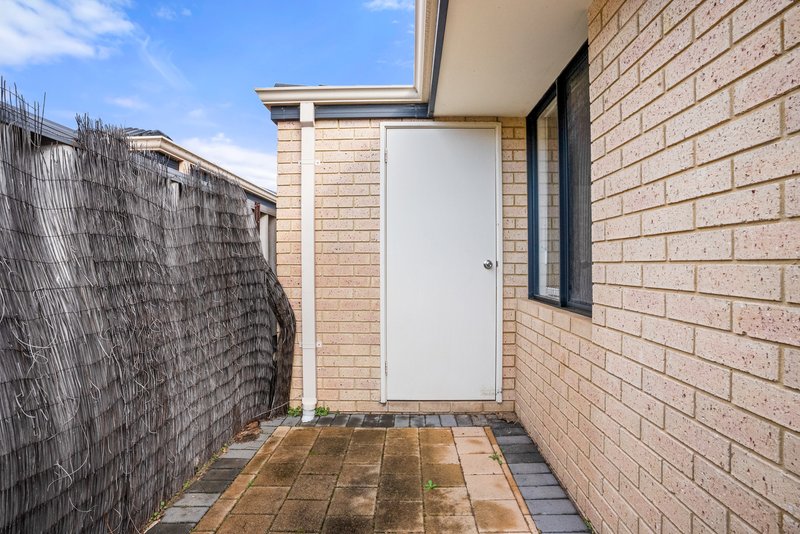 Photo - 15/5 Sainte Maxime Avenue, Port Kennedy WA 6172 - Image 23