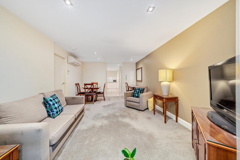 Photo - 1/55 Stuart Street, Griffith ACT 2603 - Image 6