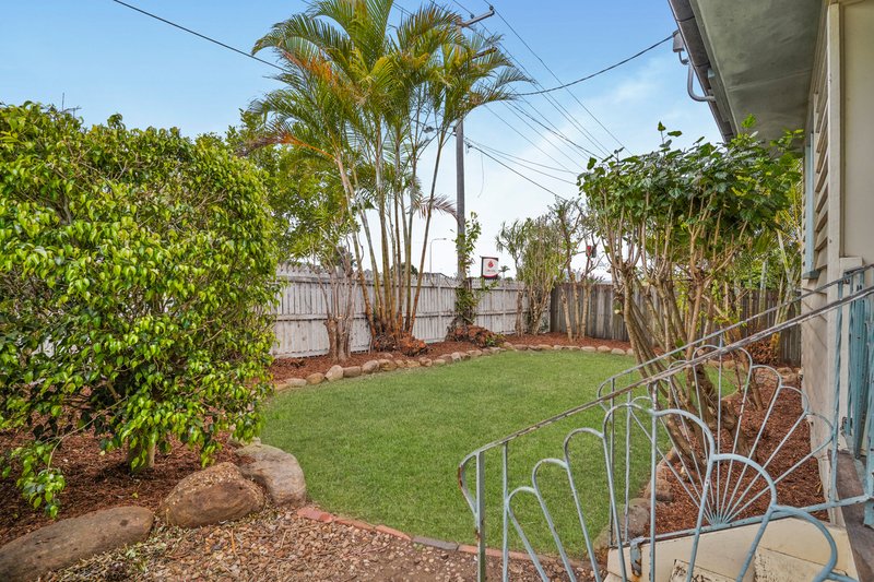 Photo - 155 Whitehill Road, Eastern Heights QLD 4305 - Image 4