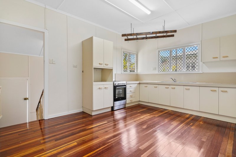 Photo - 155 Whitehill Road, Eastern Heights QLD 4305 - Image 7