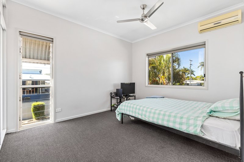 Photo - 1/55 Yamala Street, Emerald QLD 4720 - Image 13
