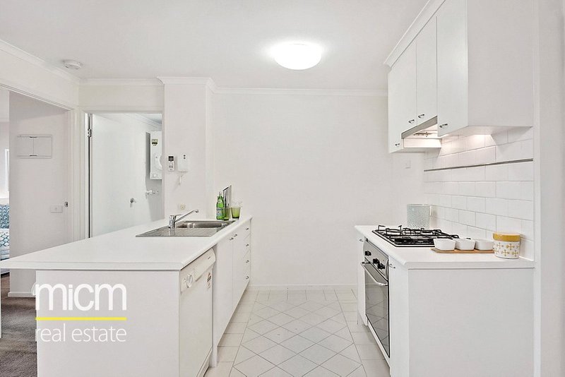 Photo - 155/416A St Kilda Road, Melbourne VIC 3004 - Image 3