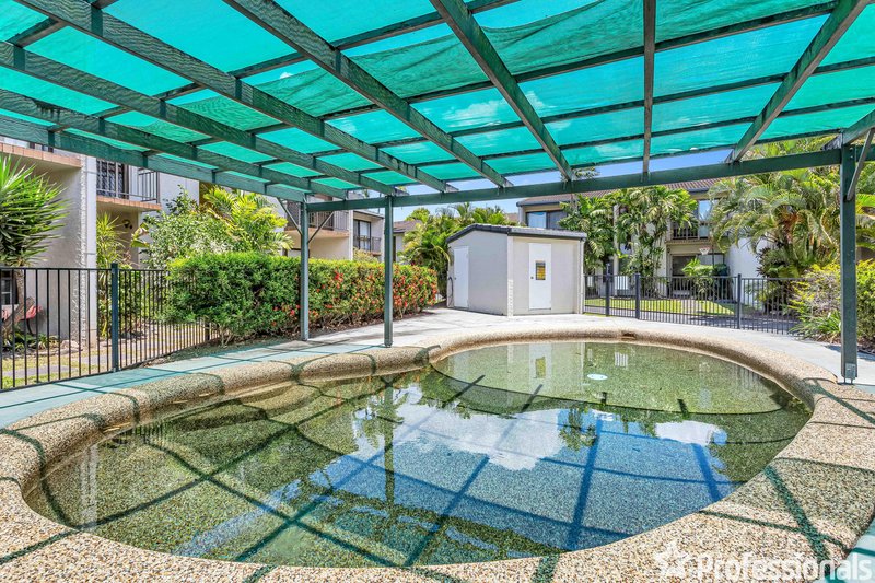 Photo - 15/55 Mazlin Street, Edge Hill QLD 4870 - Image 2