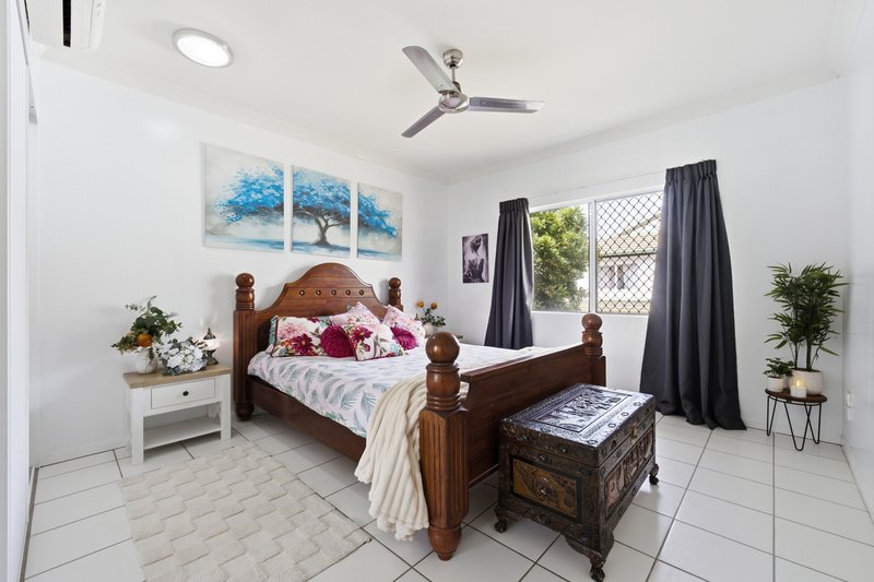 Photo - 15/59-61 Vasey Esplanade, Trinity Beach QLD 4879 - Image 9