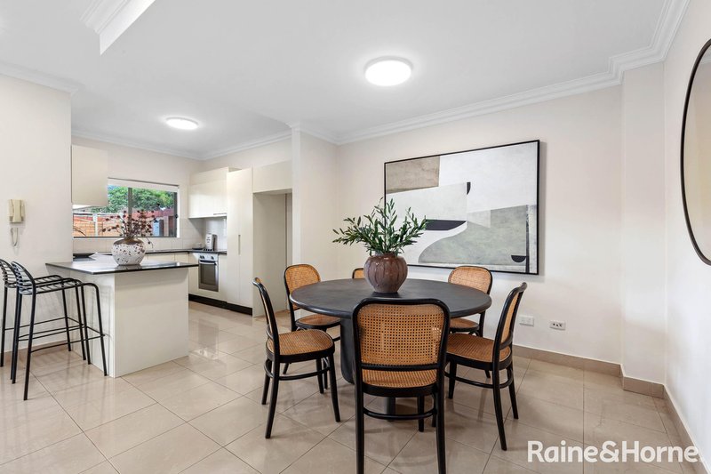 Photo - 1/56 Benaroon Road, Lakemba NSW 2195 - Image 6