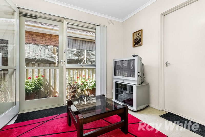 Photo - 1/56 Bertrand Avenue, Mulgrave VIC 3170 - Image 4