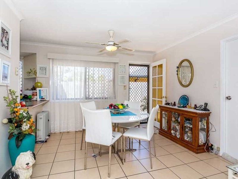 Photo - 1/56 Botanical Drive, Labrador QLD 4215 - Image 6